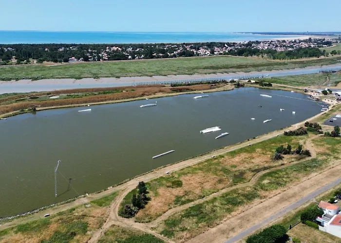 Semesterbostad La Chicane *